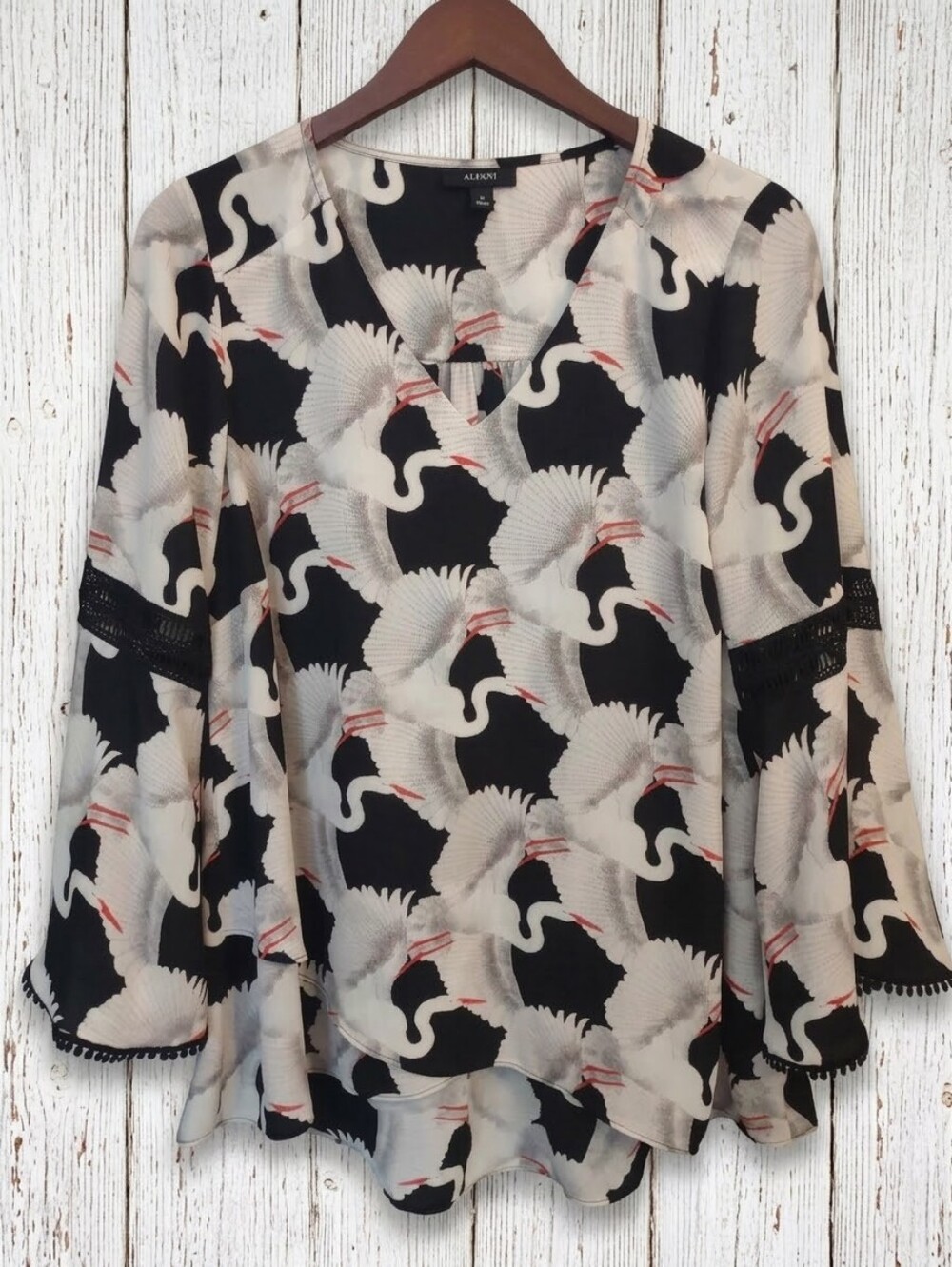 Alfani Womens 0X Crane Print V-Neck Bell Sleeve Blouse Black White Red